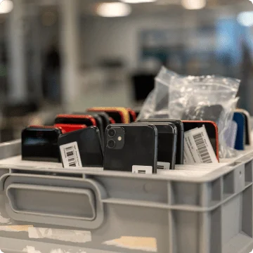 Dealer sources used electronics